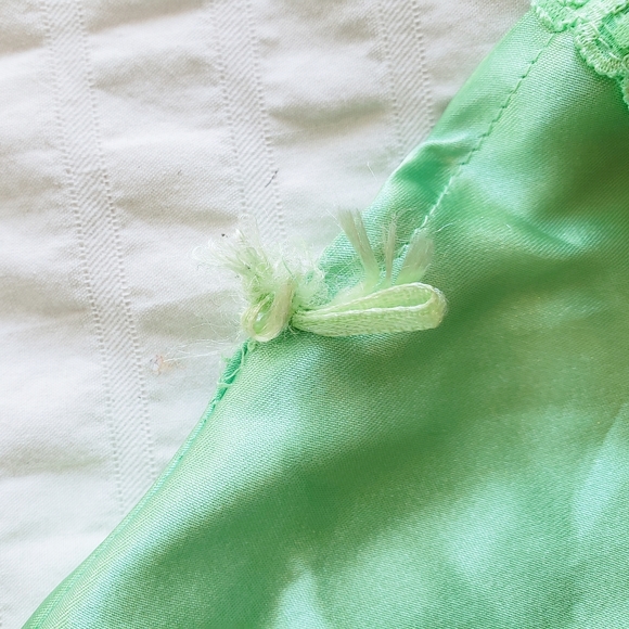La Vie En Rose Silky Green Slip Top - Picture 6 of 6